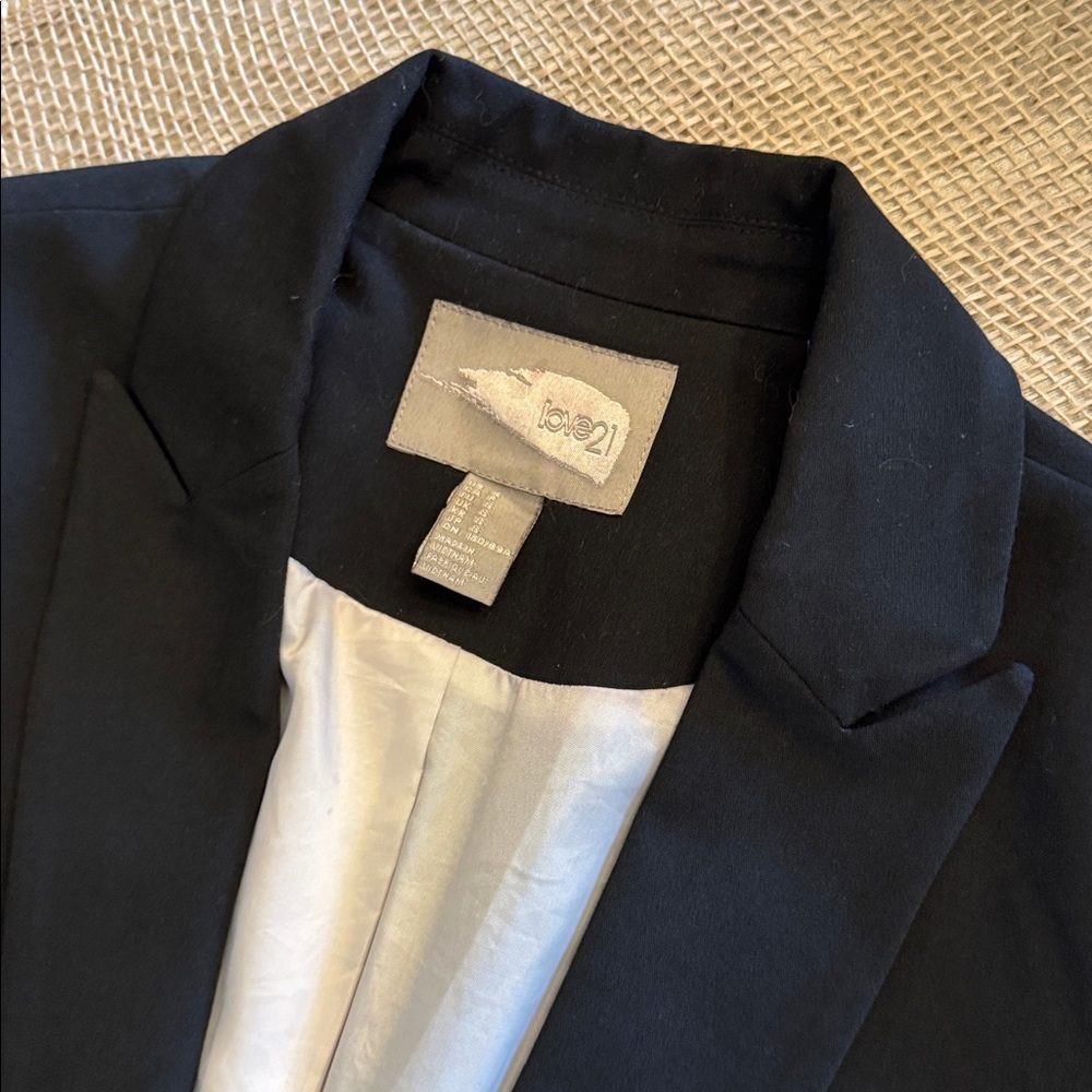 Forever 21 Jacket - Picture 3 of 3